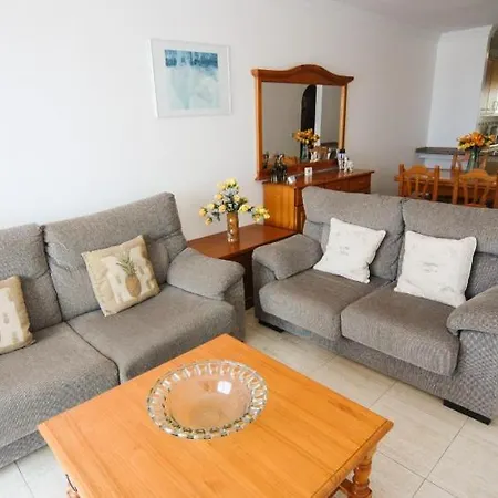 Willa In Puerto Del Carmen Sleeps 5 Includes Swimming Pool 3 *